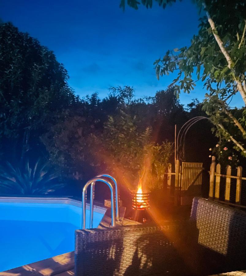Carresse La Poterie Bed & Breakfast エクステリア 写真
